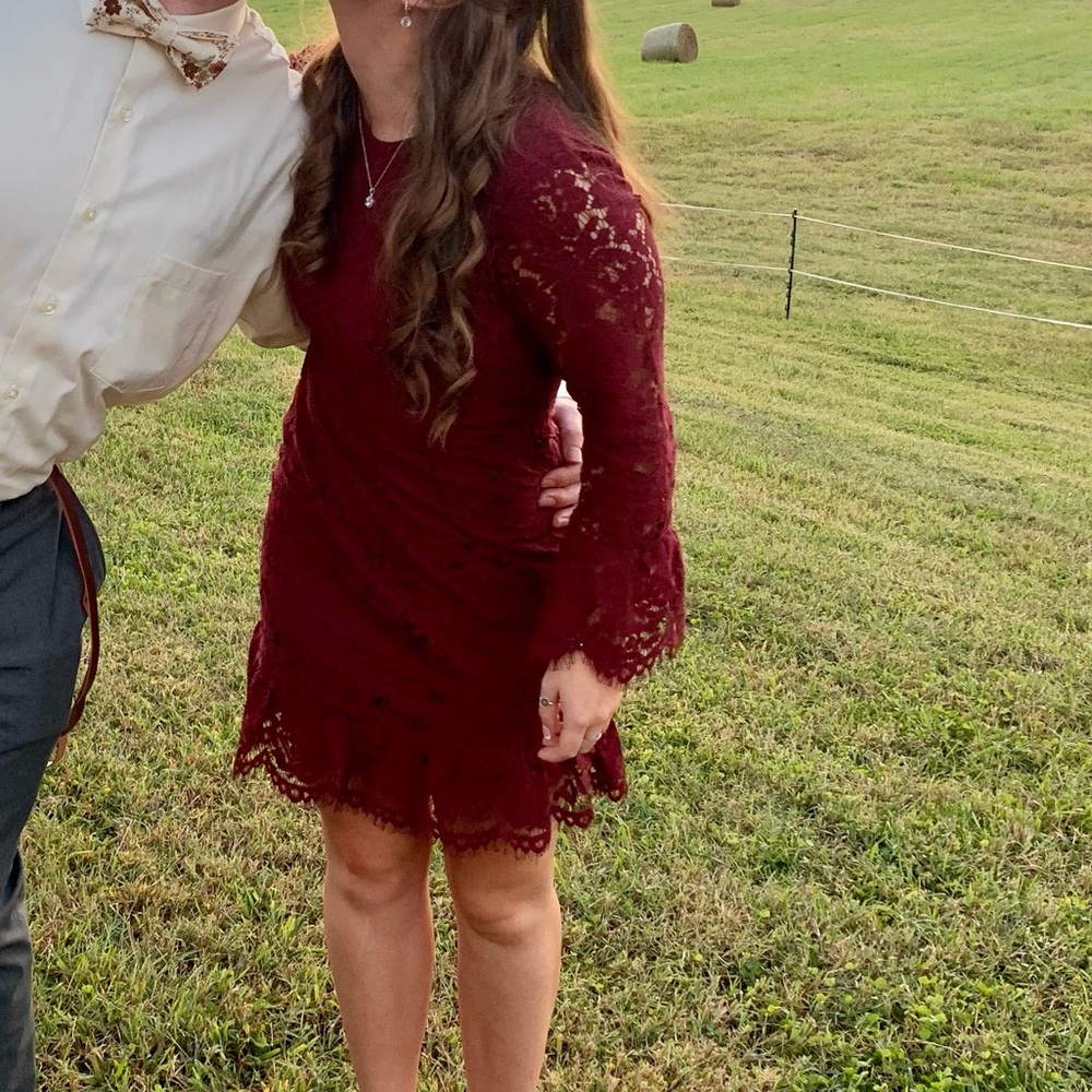 Lulu's Burgundy Lace Dress